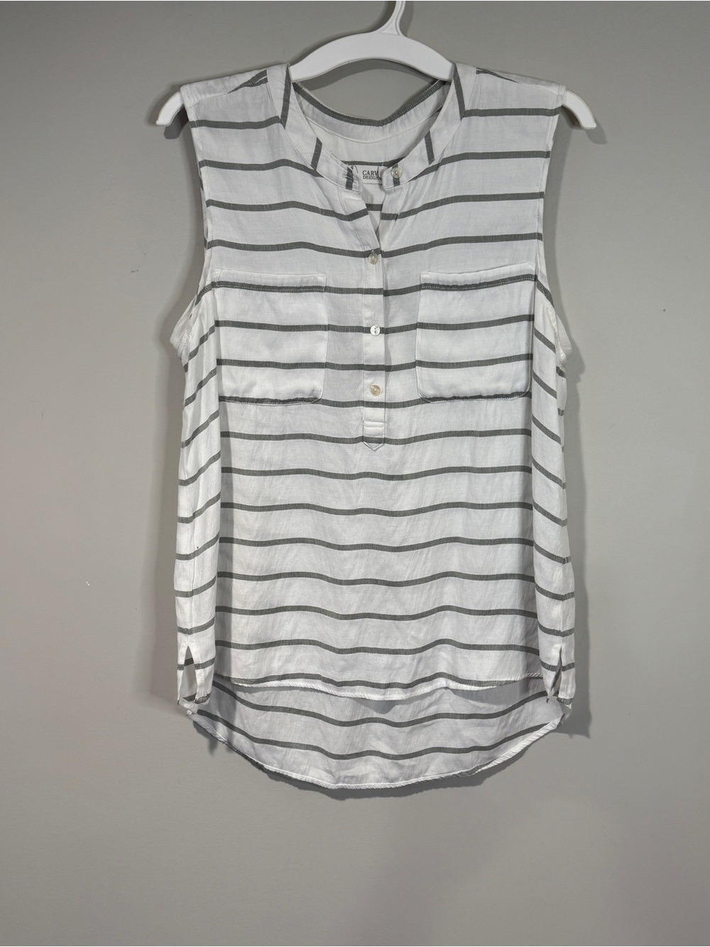 Carve Designs Frankie Tank Top White Grey Stripe Henley Style Coastal Relaxed M